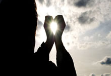 叉车蓄电池销售渠道分析与优化策略